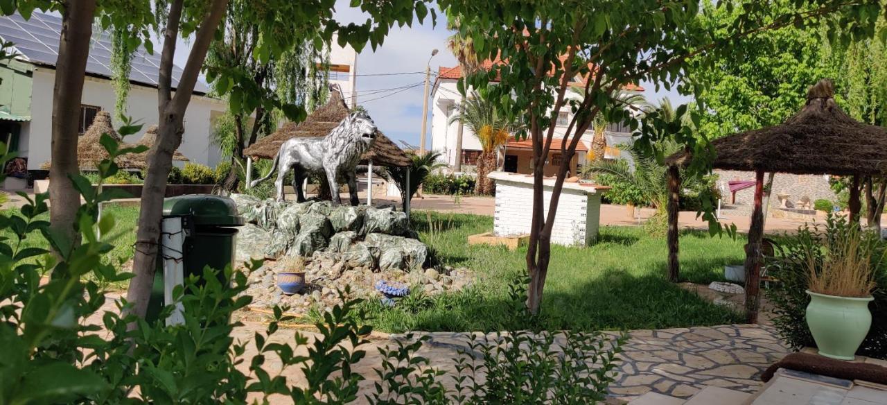 Le Vallon Vert - Club Equestre 아즈루 외부 사진